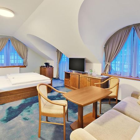 Wellness Hotel Windsor Spindleruv Mlyn Bagian luar foto