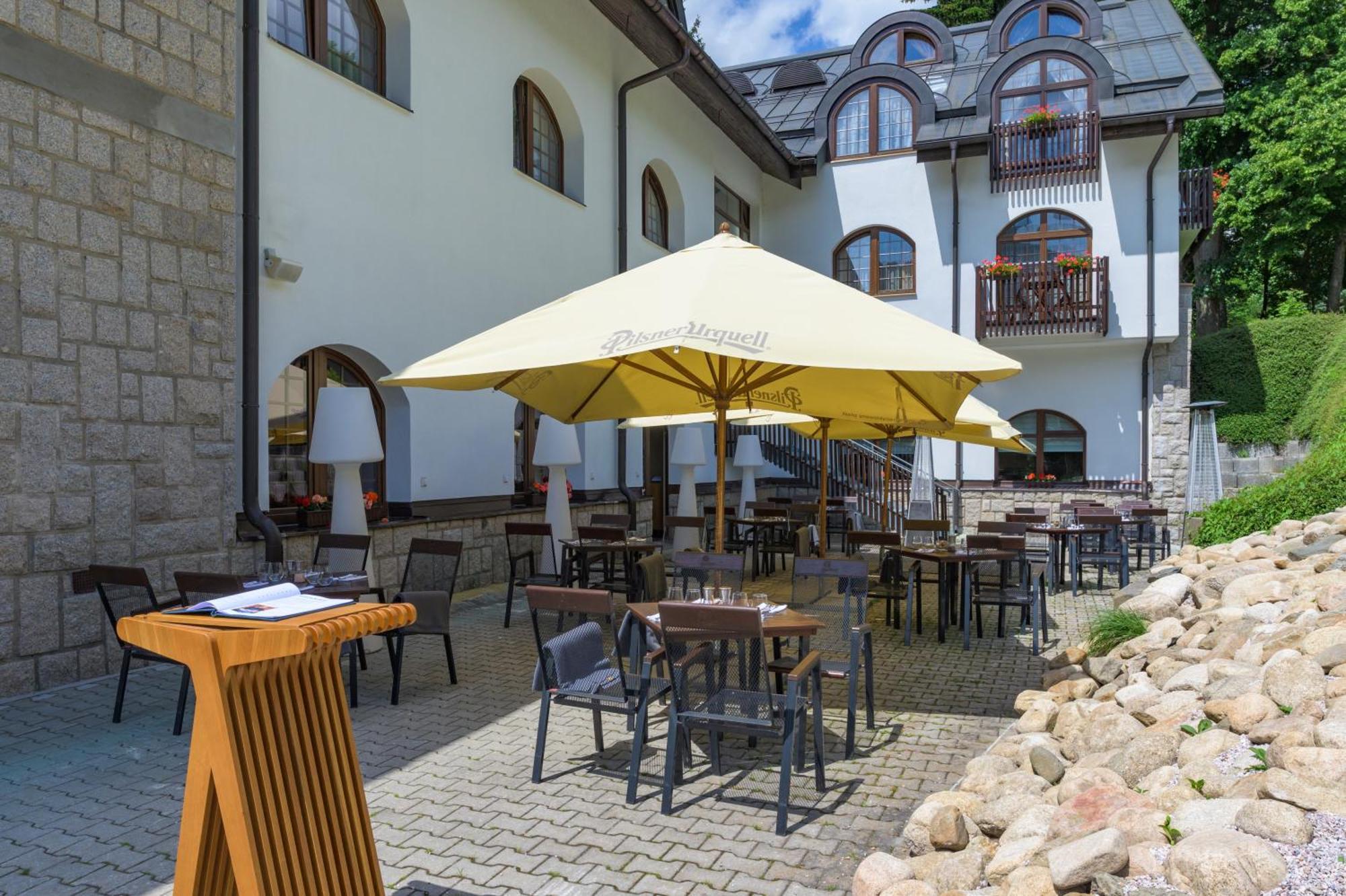 Wellness Hotel Windsor Spindleruv Mlyn Bagian luar foto