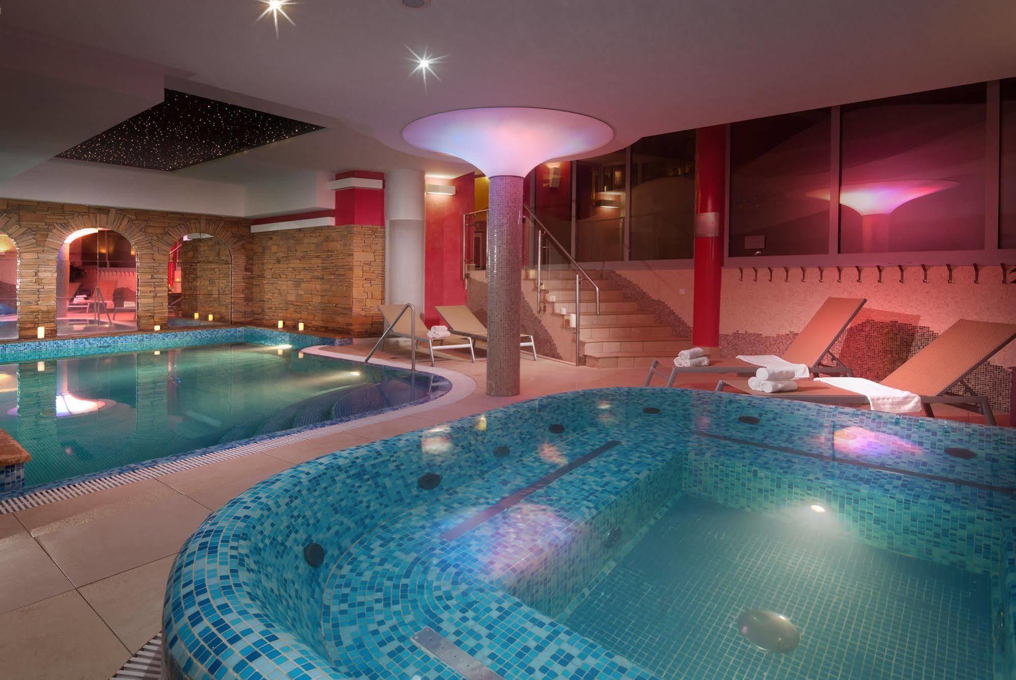 Wellness Hotel Windsor Spindleruv Mlyn Bagian luar foto